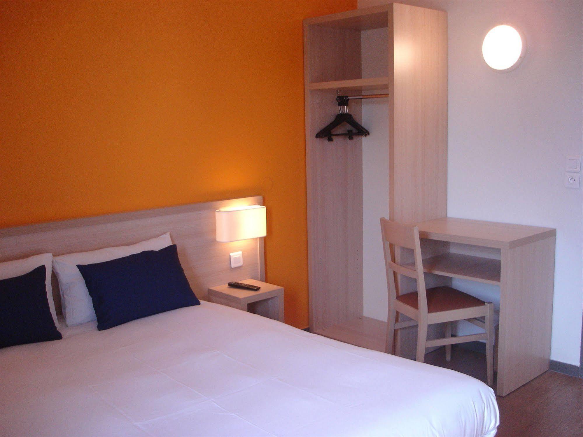Budget Hotel Melun Sud - Dammarie Les Lys Εξωτερικό φωτογραφία